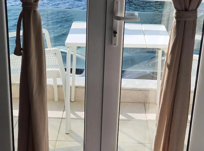 Appart hôtel Sunset_apartments Only 15 Meters From The Sea Neos Marmaras